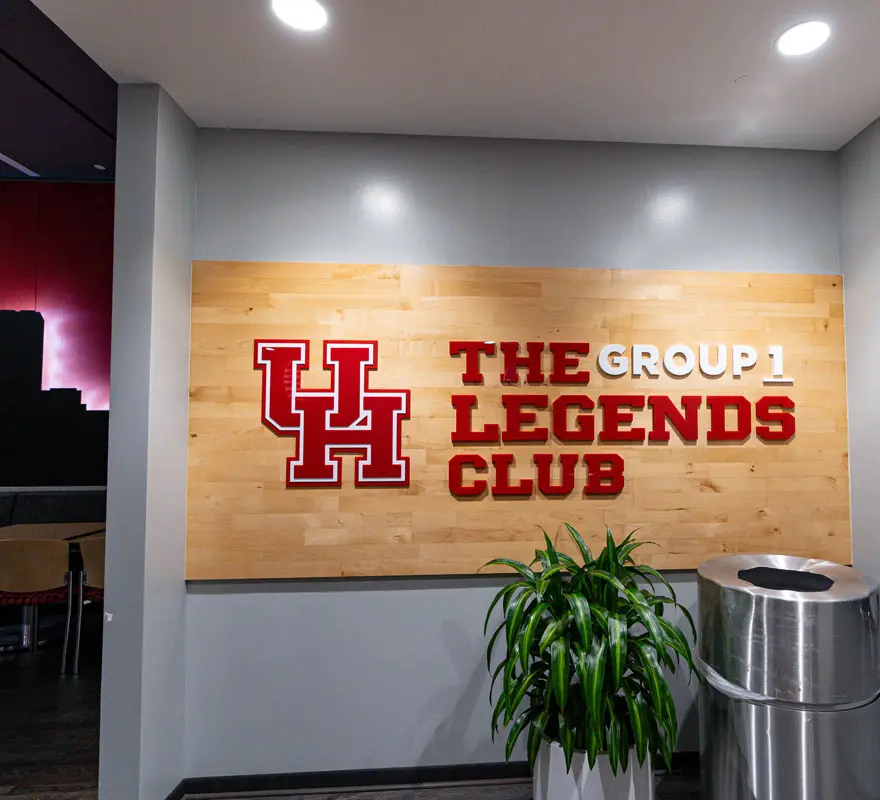 legends club sign